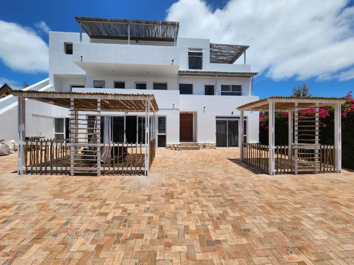 Langebaan Guest House Екстер'єр фото
